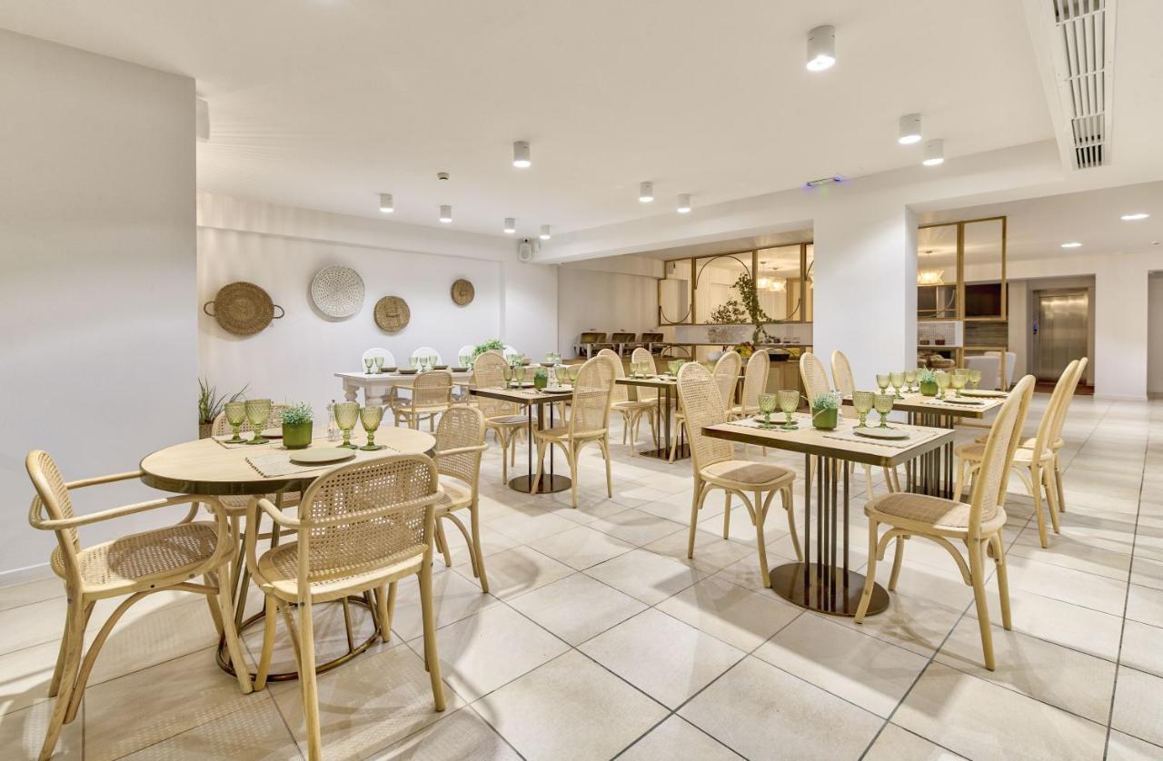 Arkadia Hotel Kypseli Bagian luar foto